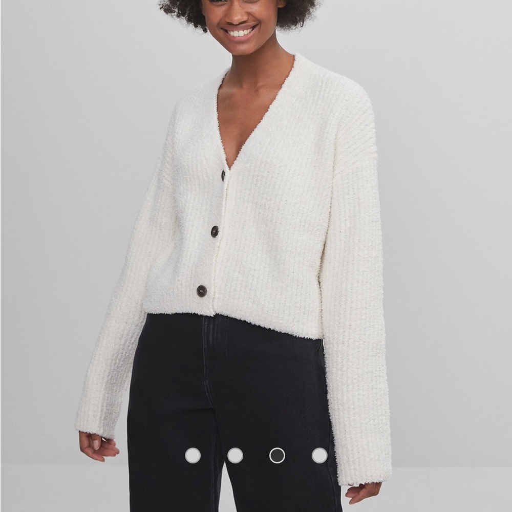 Bershka ribbed soft touch fluffy cardigan in ecru - Size Small